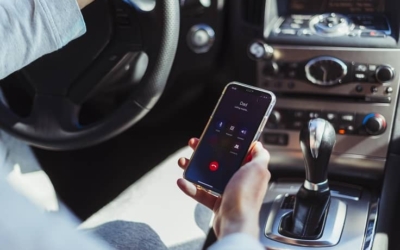 Android Auto et Waze : ce bug peut endommager votre batterie