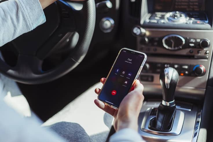 Android Auto et Waze : ce bug peut endommager votre batterie