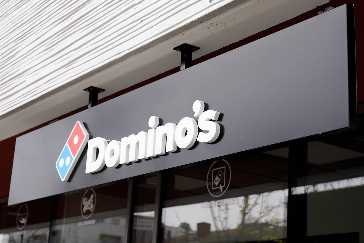 CarPlay il est désormais possible de commander une pizza Domino's depuis sa voiture